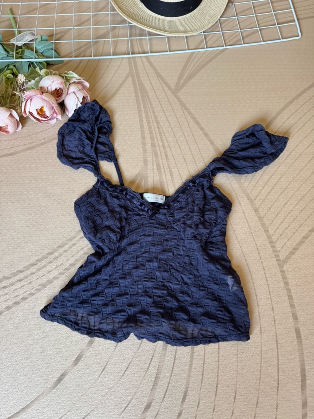 ASTR Navy Crinkle Tie-Strap Camisole